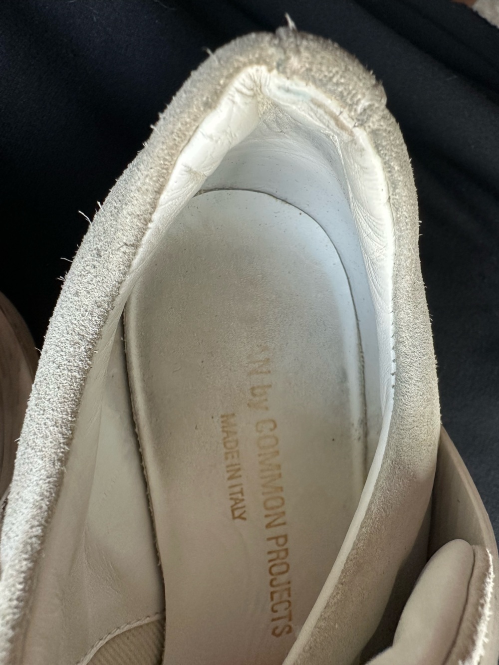 Common Projects Made in Italy Women's White and Cream Runner EU 37 Sneakers US 7 - Picture 5 of 16